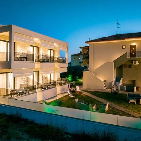 Antony'S Luxury Apartments Nikiti  Dış mekan fotoğraf