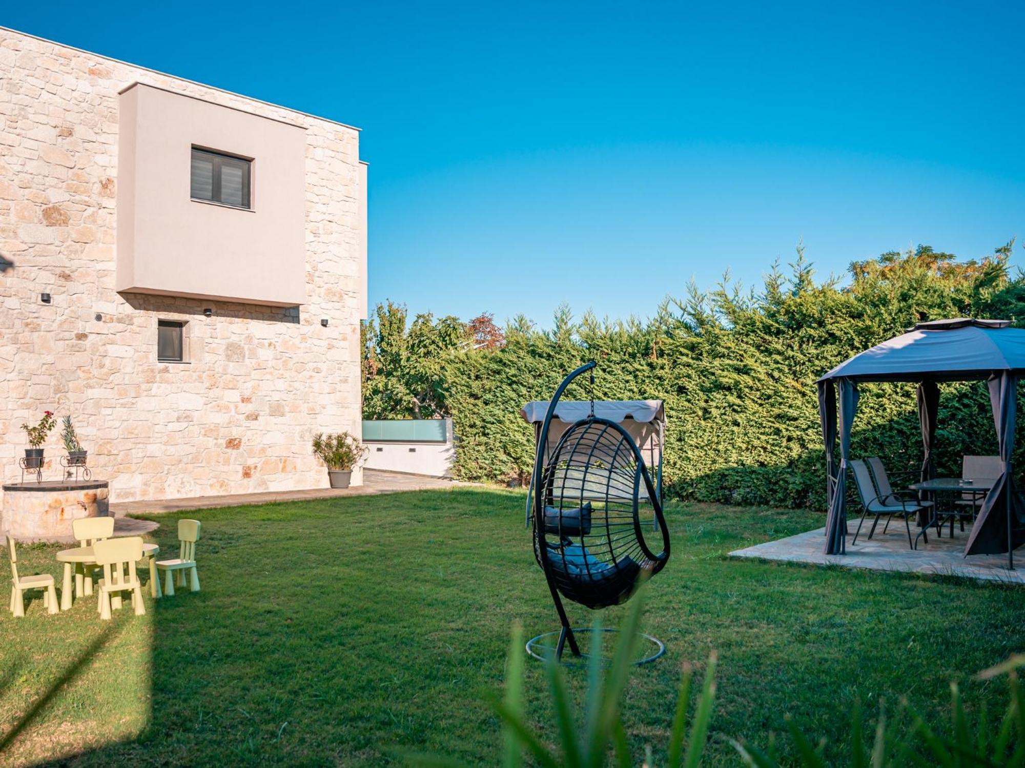 Antony'S Luxury Apartments Nikiti  Dış mekan fotoğraf